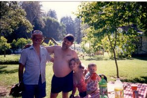Grandpa Jimmy, Eddie, Janeane picnic at the pool