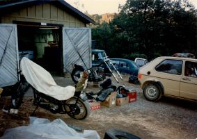 Eddie build motorcycle VW rabbit at friend's house